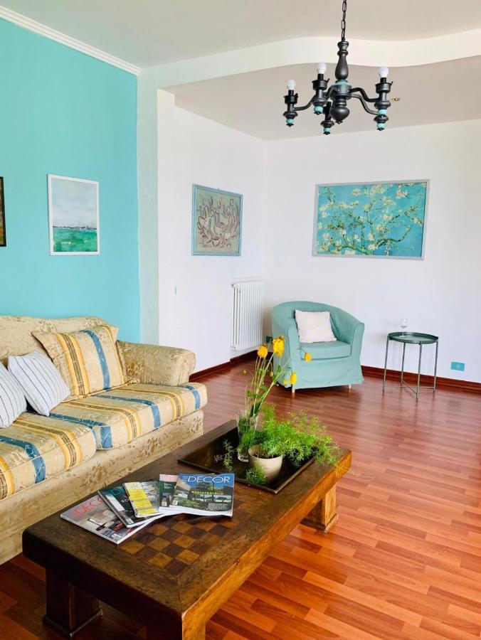 Villa Panoramica Лавена Понте Треза Екстериор снимка