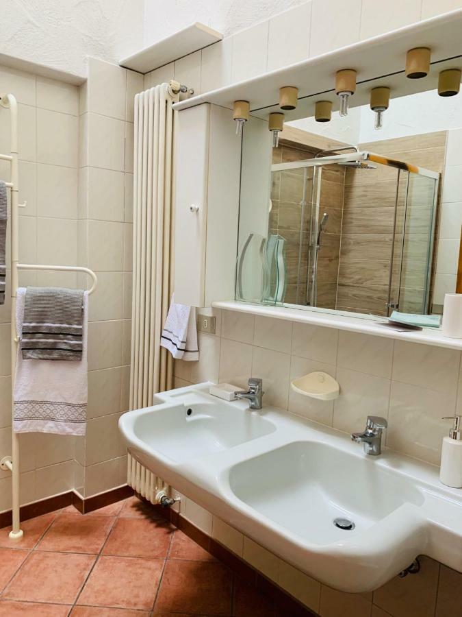 Villa Panoramica Лавена Понте Треза Екстериор снимка